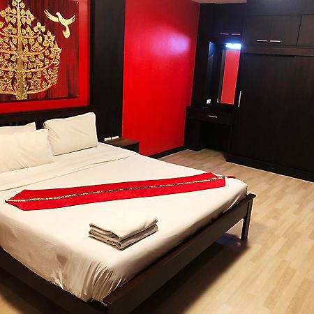 ซิป เลาจน์ แอนด์ อพาร์ตเมนต์ Hotel Pattaya ภายนอก รูปภาพ