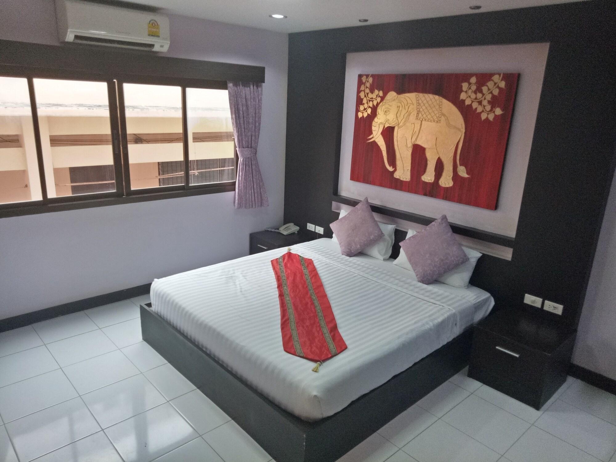ซิป เลาจน์ แอนด์ อพาร์ตเมนต์ Hotel Pattaya ภายนอก รูปภาพ