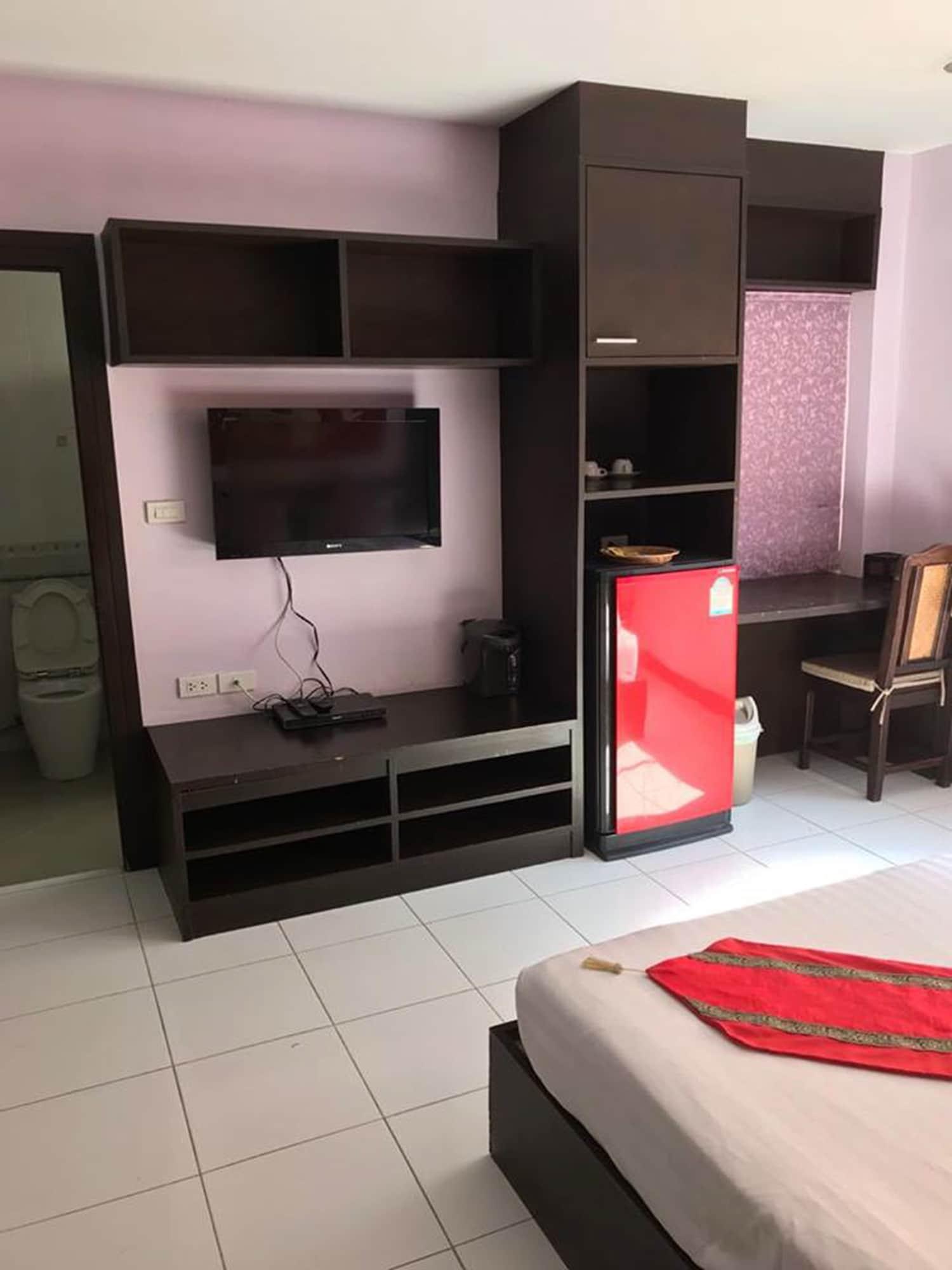 ซิป เลาจน์ แอนด์ อพาร์ตเมนต์ Hotel Pattaya ภายนอก รูปภาพ